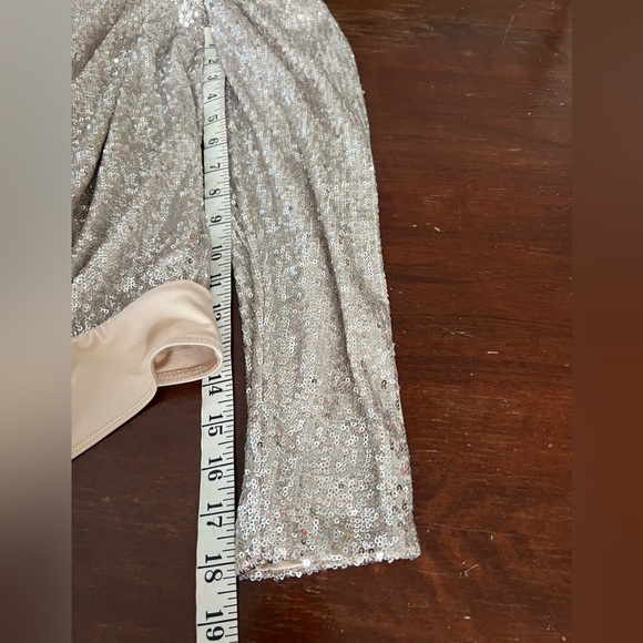 Rachel Zoe Champagne Sequin Bodysuit | L - Picture 11 of 15